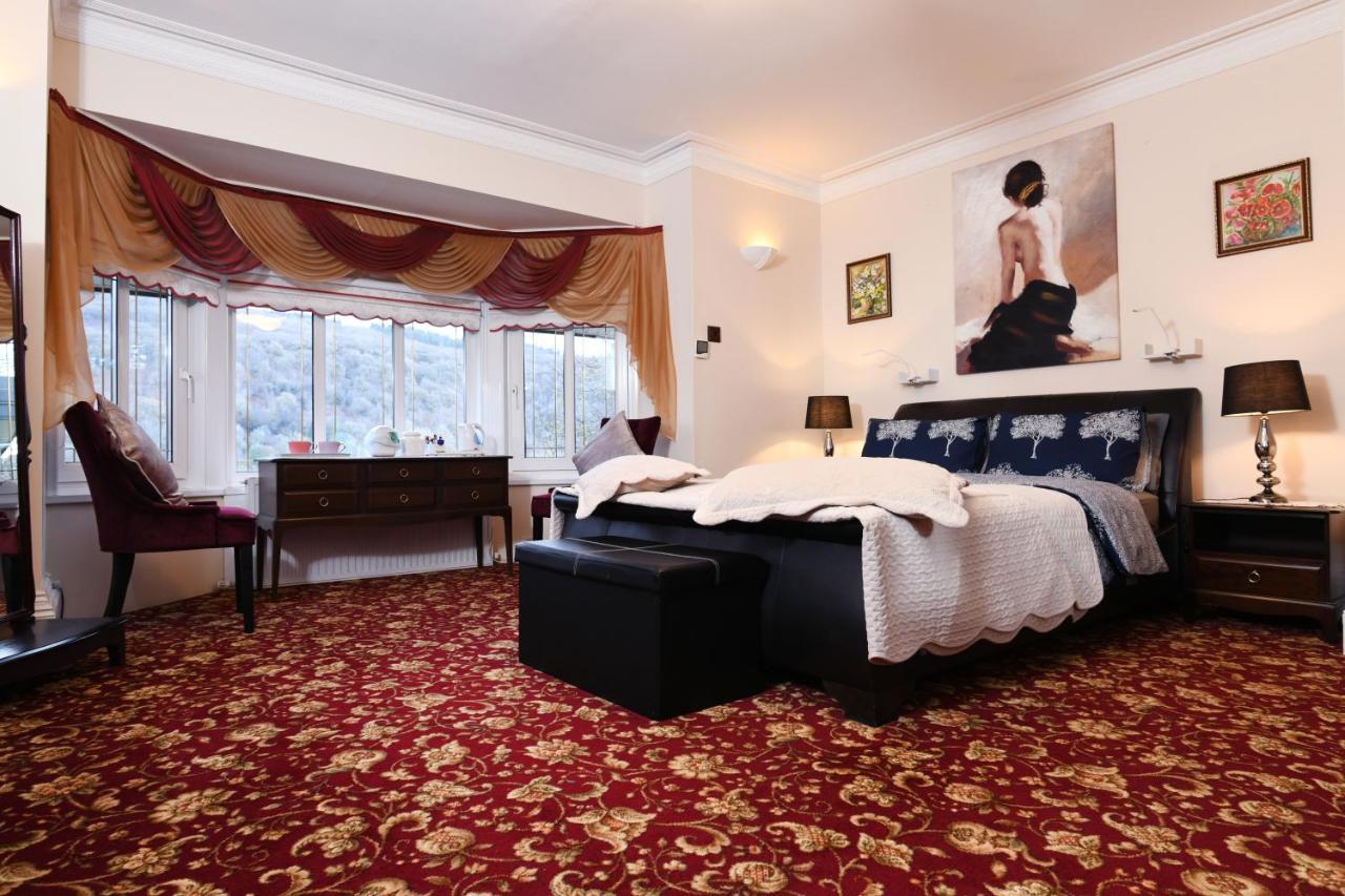 Luxury Suite In Quiet Countryside Location Σουόνσι Εξωτερικό φωτογραφία